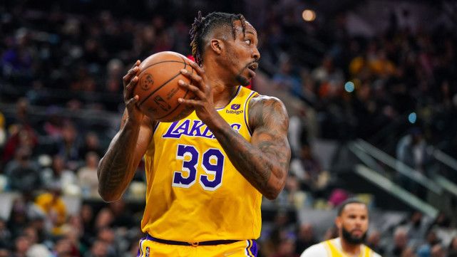 老詹获金酸梅奖最烂男主 尼克斯无意威少