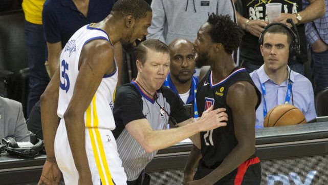 球迷调侃真的好像你 贝弗利晒女儿聊天记录引热议