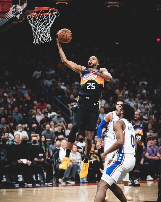 太阳8连胜稳居第一 哈登11中2真的是坑苦大帝了