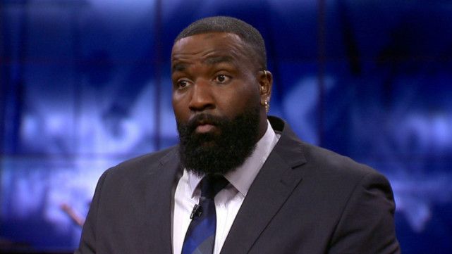 对战独行侠前湖人公布额最新伤情 詹姆斯浓眉出战成疑