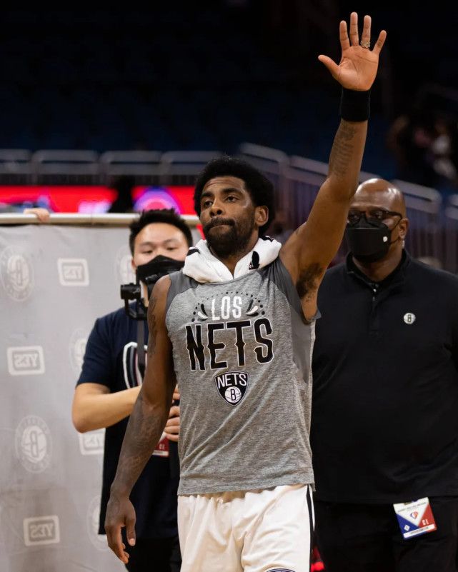 欧文表态续约先入为主 篮网黄雀在后