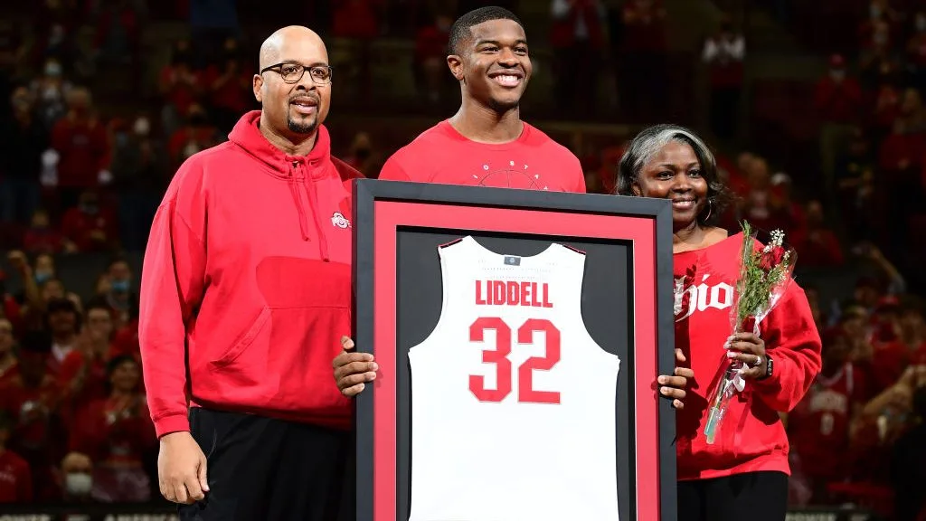 俄亥俄州少年小前锋E.J.里德尔 宣布参加2022年NBA选秀