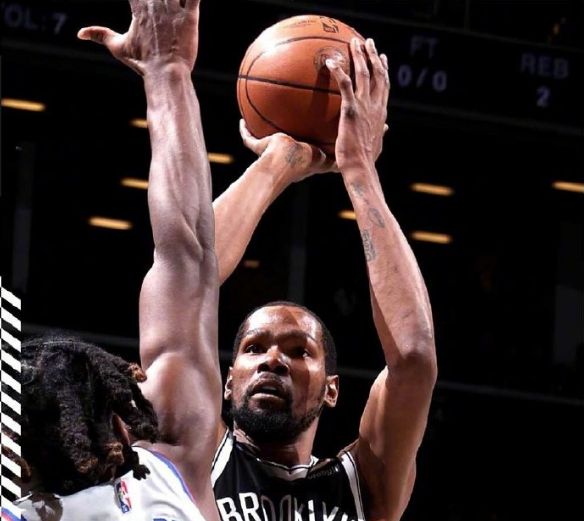 决战时刻授课状元 杜兰特单节16分带队坐稳东部第八