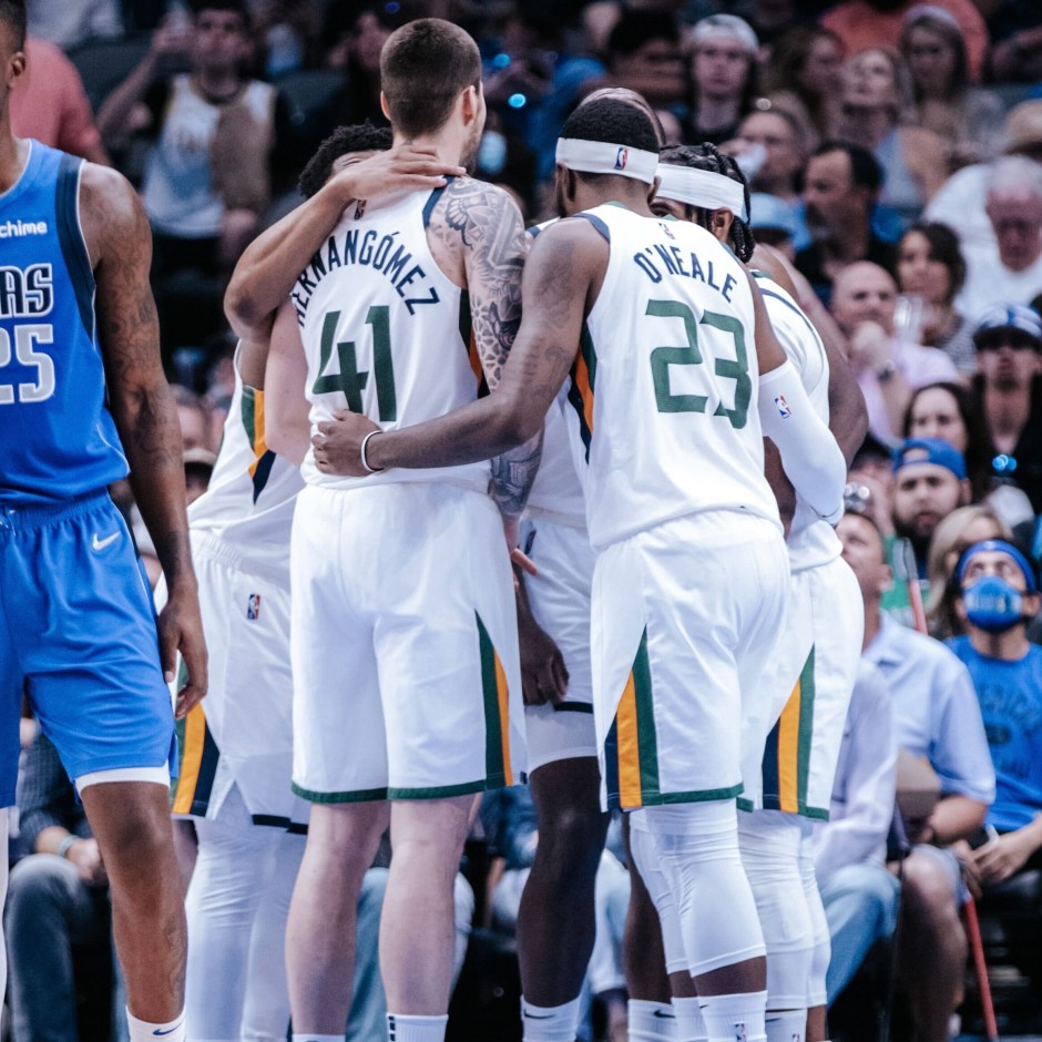 爵士主场迎战湖人 威少单核带队比赛充满变数