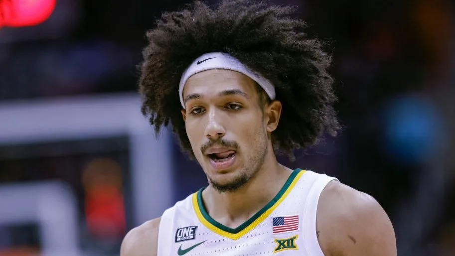 贝勒的肯德尔·布朗很可能在第一轮被选中 宣布参加NBA选秀