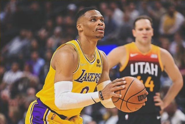 威少数据总结分析 外线薄弱带队不佳