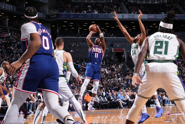 字母后撤步三分绝平篮网 篮网开始发力