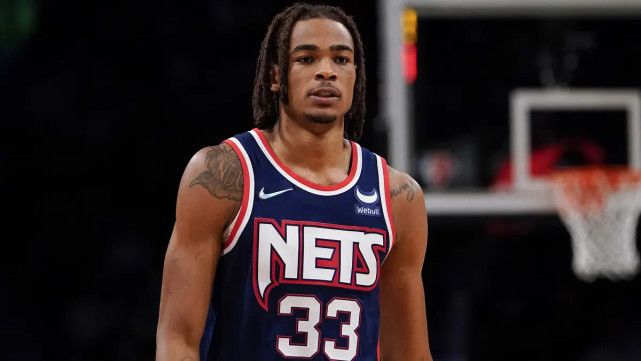 克拉克斯顿5场90%命中率 年仅23岁成为了篮网新一代的饼皇