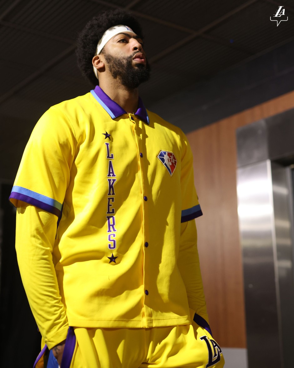 湖人依旧输给了湖人 詹姆斯遭遇职业生涯所在球队最差一年 