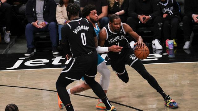 西蒙斯恢复训练 有望在球队季后赛前复出