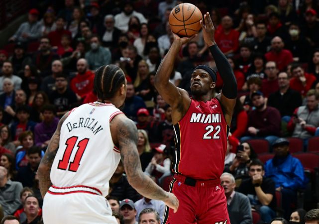 热火四杀公牛稳固第一 东部50胜首队 