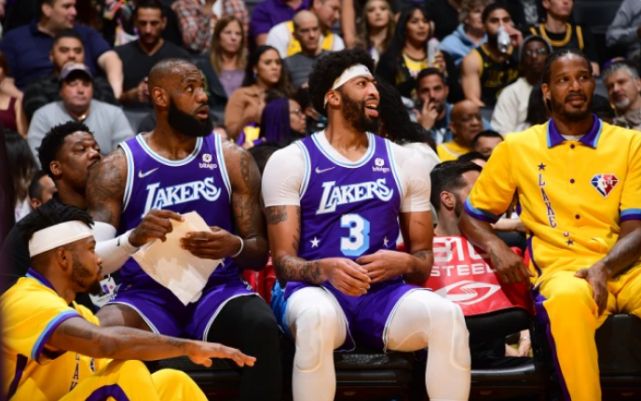 湖人仅进入附加赛概率11% 鹈鹕高达99%马刺88%