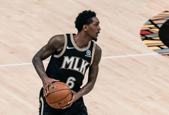 路威替补出战1000场 创下NBA新纪录