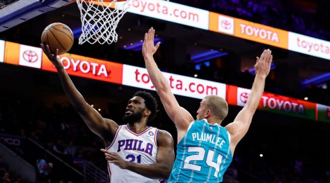 恩比德落后詹姆斯差距扩大  杜兰特轰下55分但场数不够