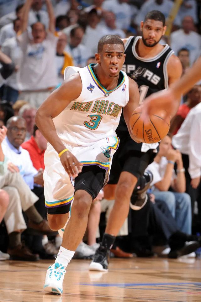 37岁保罗锁定助攻王 37岁的他能拿到这个荣誉是最大肯定