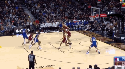 恩比德轰44+17 76人4次交锋全部获胜横扫骑士