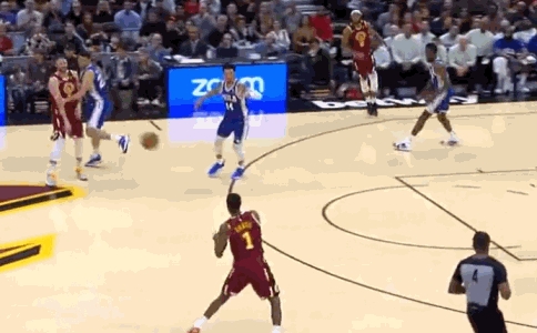 恩比德轰44+17 76人4次交锋全部获胜横扫骑士