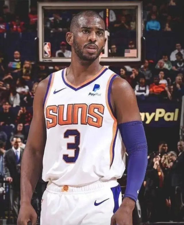 37岁保罗锁定助攻王 37岁的他能拿到这个荣誉是最大肯定