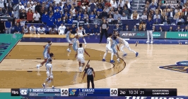 NCAA决赛卫冕4连冠 堪萨斯大学16分大逆转北卡大学