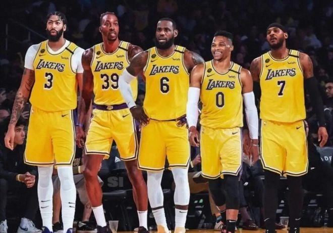 湖人无缘本赛季附加赛资格 不排除詹姆斯离开可能性