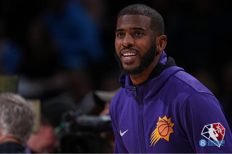 保罗成第三位35岁及以上砍下10+10的球员 