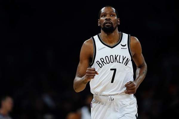 杜兰特砍下三双 堪称完美一战