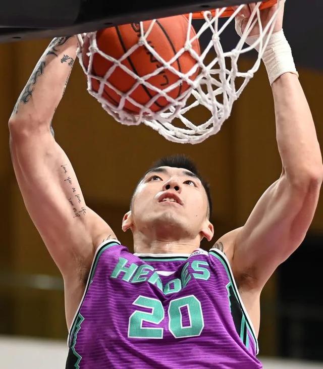 山东男篮两连败出局 赛季末的萎靡告别