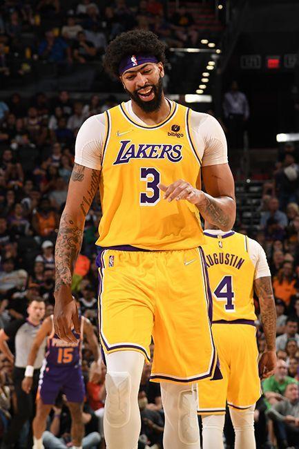 浓眉哥不确定湖人队是否会交易自己 将继续尝试交易威少