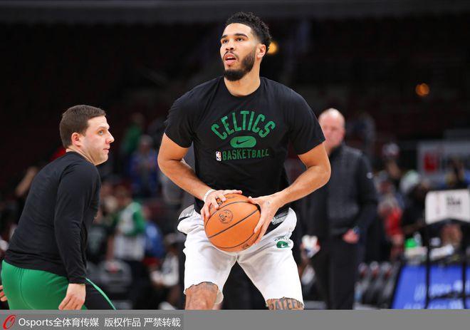 字母哥29+11雄鹿顶翻绿军 热火提前锁定东部赛区第一