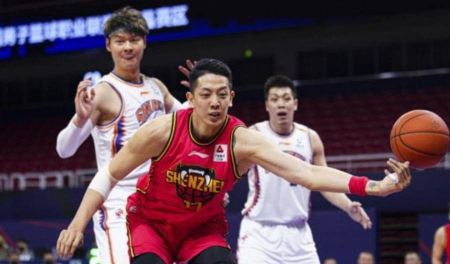 沈梓捷贺希宁赛场冲突 大鸟表示言语过激了些没什么大事