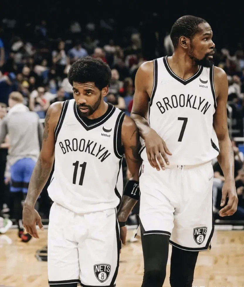 杜兰特和欧文最近5场比赛 上场时间和得分一览