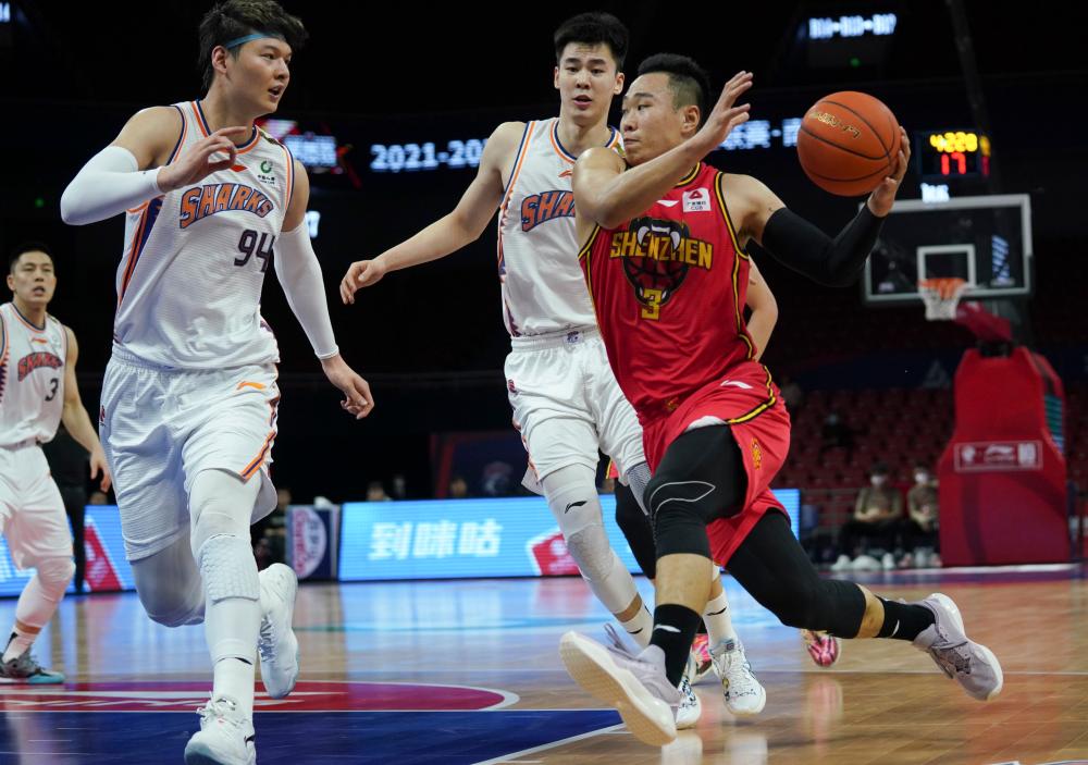 申城防疫关键时刻 不妨宅家坐看CBA半决赛霸屏