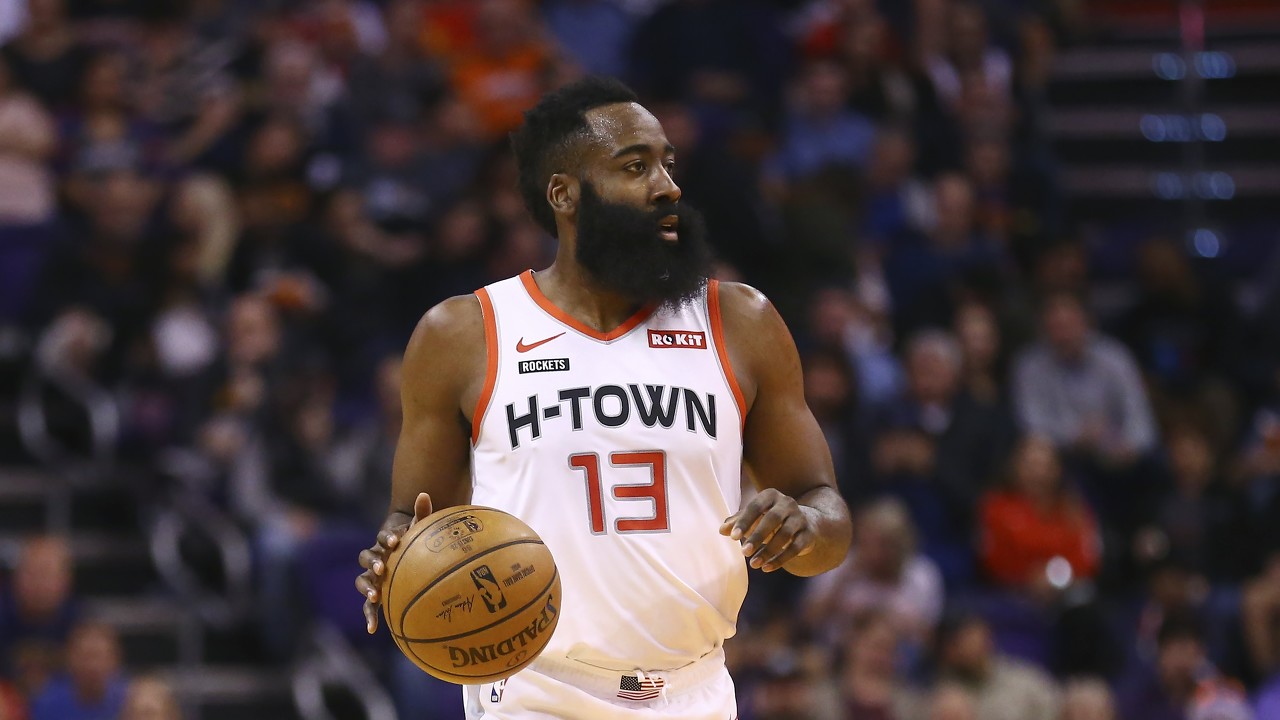 哈登与食品零售商合作 给600个家庭提供两个月的生活用品