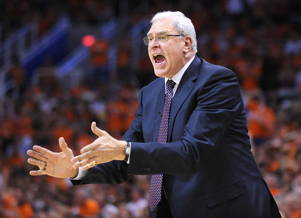 沃格尔被问到菲尔-杰克逊的看法 表示他是历史最佳教练