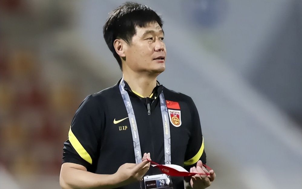 李霄鹏称国脚都是勇士 不敌阿曼是情理之中