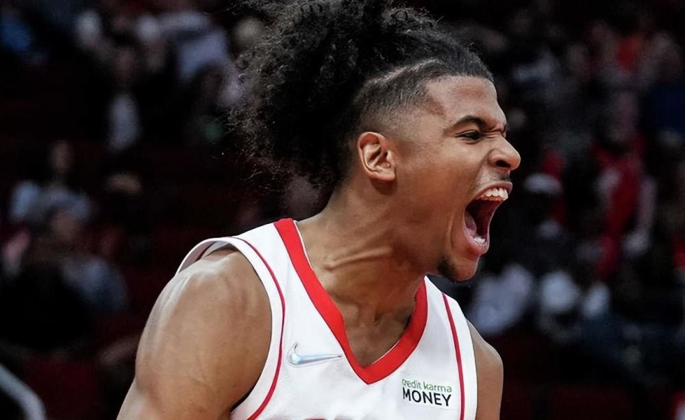 格林本赛季一战封神 创造多项NBA记录