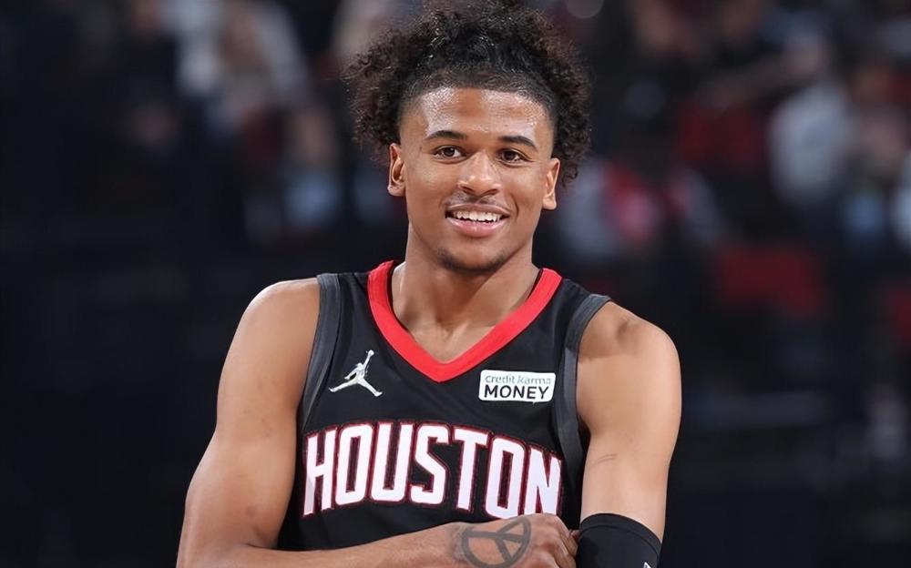 格林本赛季一战封神 创造多项NBA记录