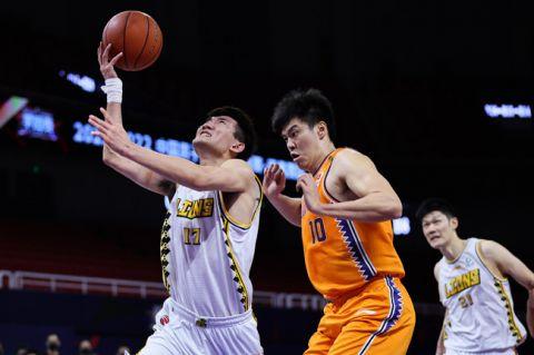 广厦拿下上海获得赛点 孙铭徽效率值全队最高