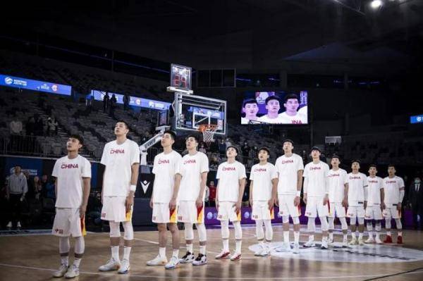 中国男篮公布最新情况 5名递补球员已抵达雅加达