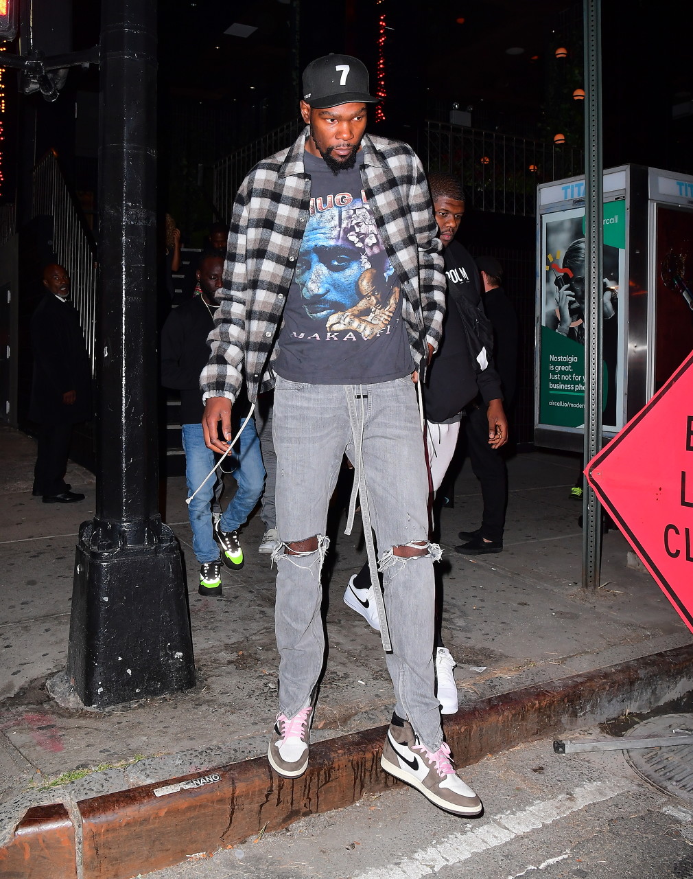 杜兰特为抗疫发起慈善竞拍 最终成交为11万美元