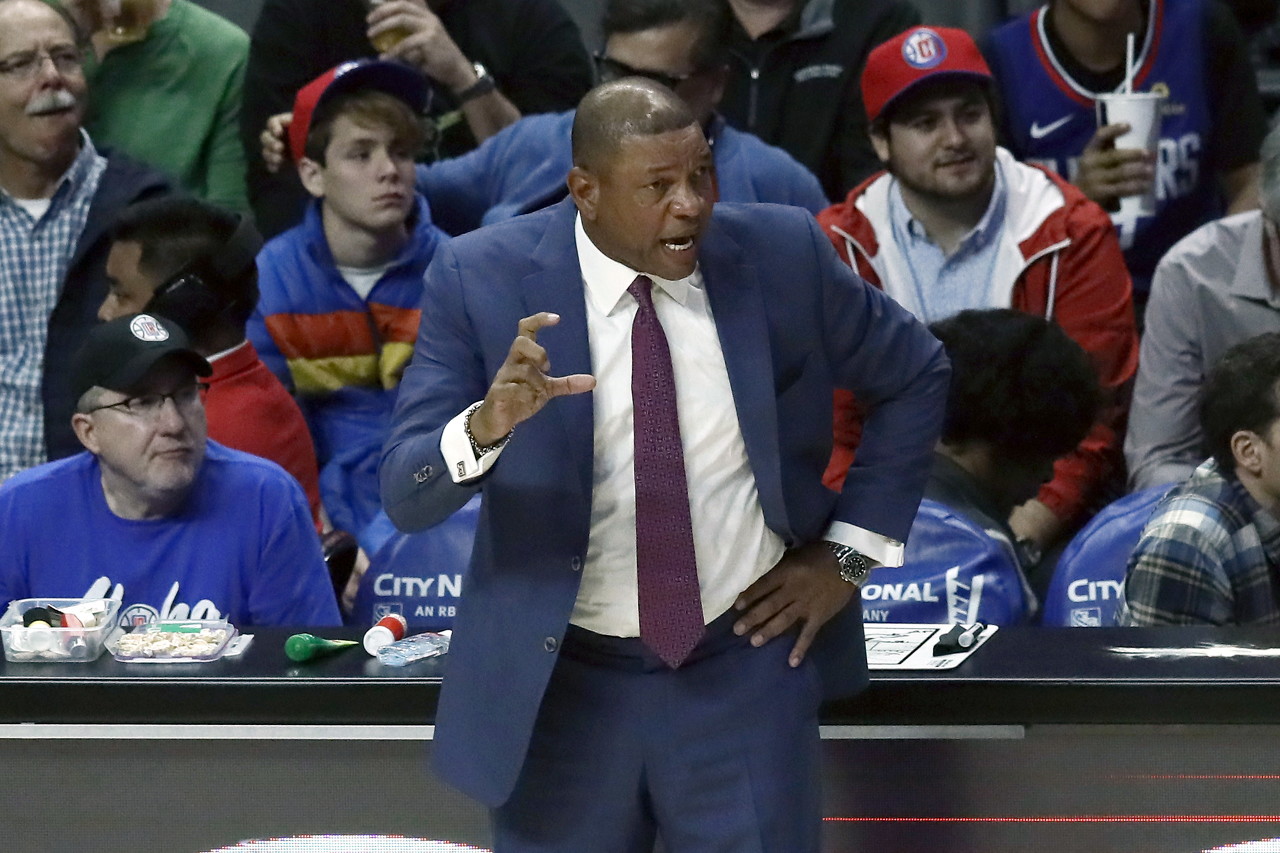 快船老里表示要夺冠必须迈过湖人 当然反之也是如此