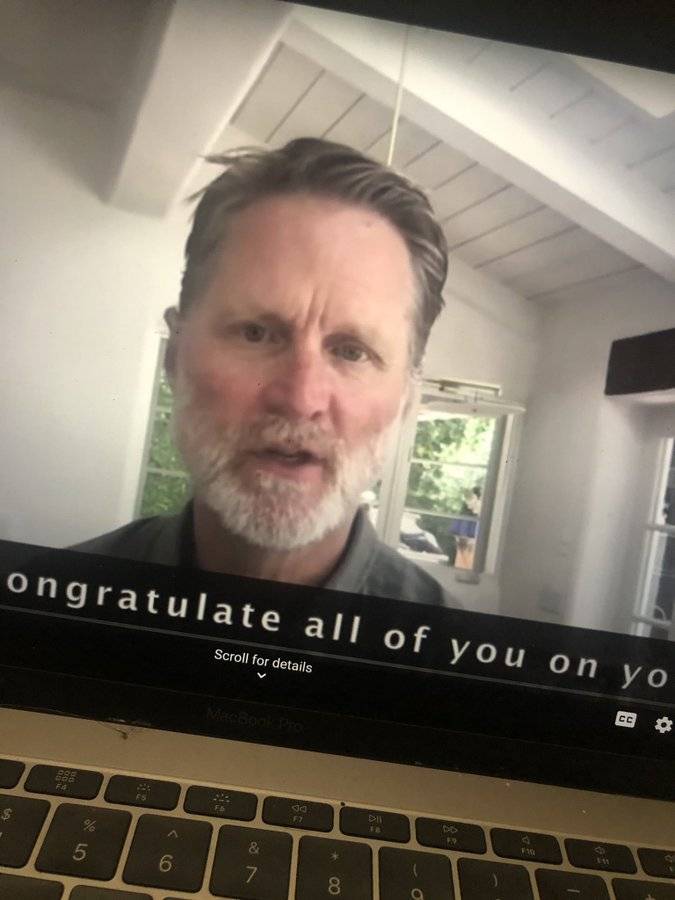 一直有球迷不满科尔的布阵 科尔回应是向禅师学的