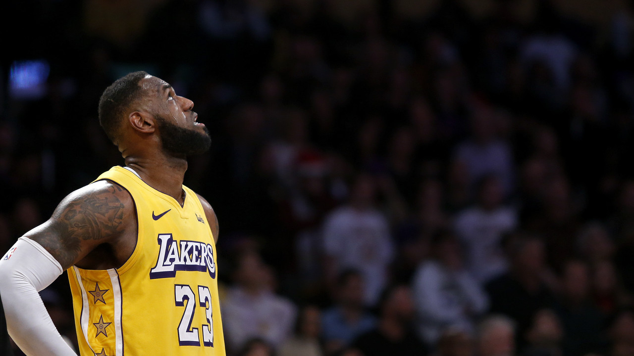 即便休息了这么久 詹姆斯水平也没有下降保持地非常好