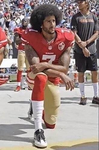 雄鹿和湖人等多个球队开会 讨论在奏国歌时下跪抗议