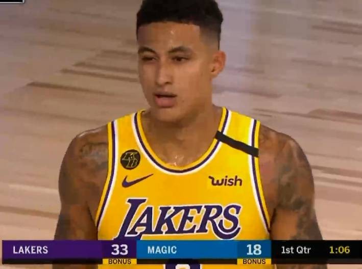 重新获取而来球迷的信任 库兹马变现不俗拿下25分7板